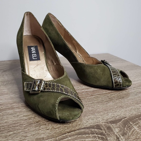 Van Eli Shoes - VAN ELI • Polly Green Suede Peep Toe Pumps Heels Sz 9